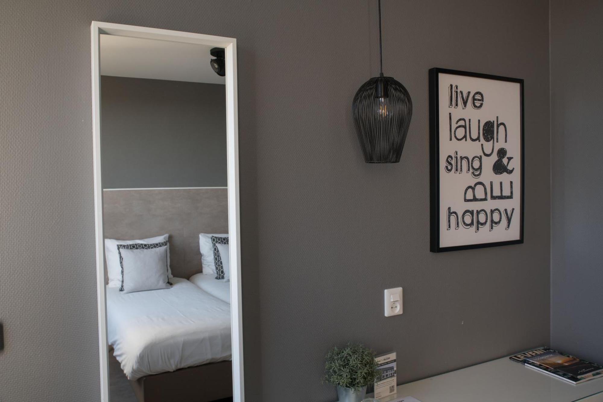 The Bloom Hotel Нордвик Екстериор снимка