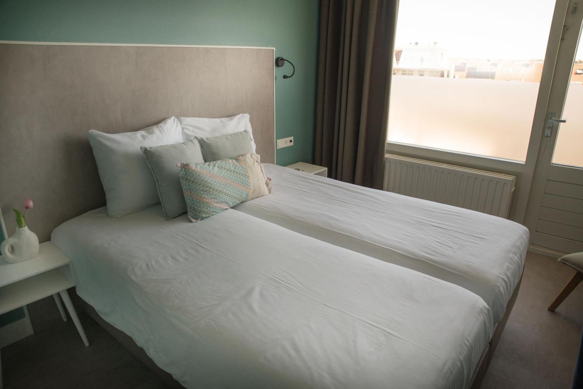 The Bloom Hotel Нордвик Екстериор снимка